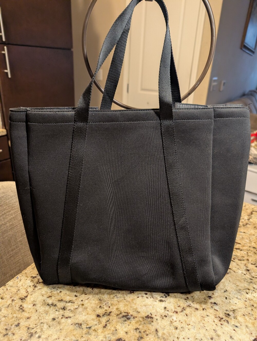Victoria's Secret Black Insulated Wine Tote - Picture 2 of 5